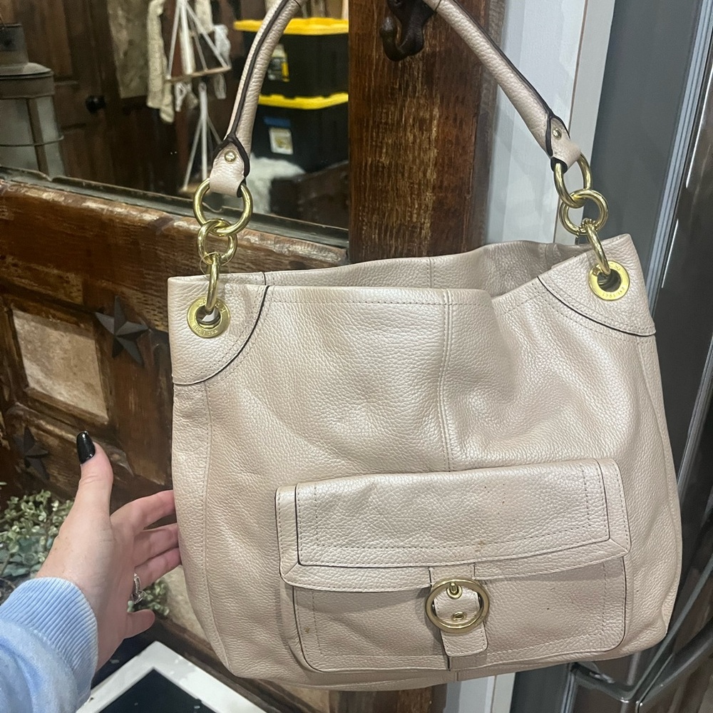 New w/ tags- minor flaws
Coach Lt Beige Leather Shoulder Bag with Gold Hardware